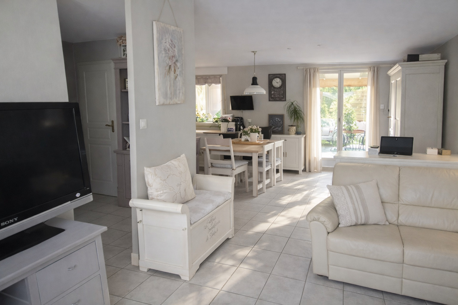 RARE PLAIN PIED INDIVIDUEL 5 pièces PARKING et SOUS SOL stationnement privé multiple JARDIN
