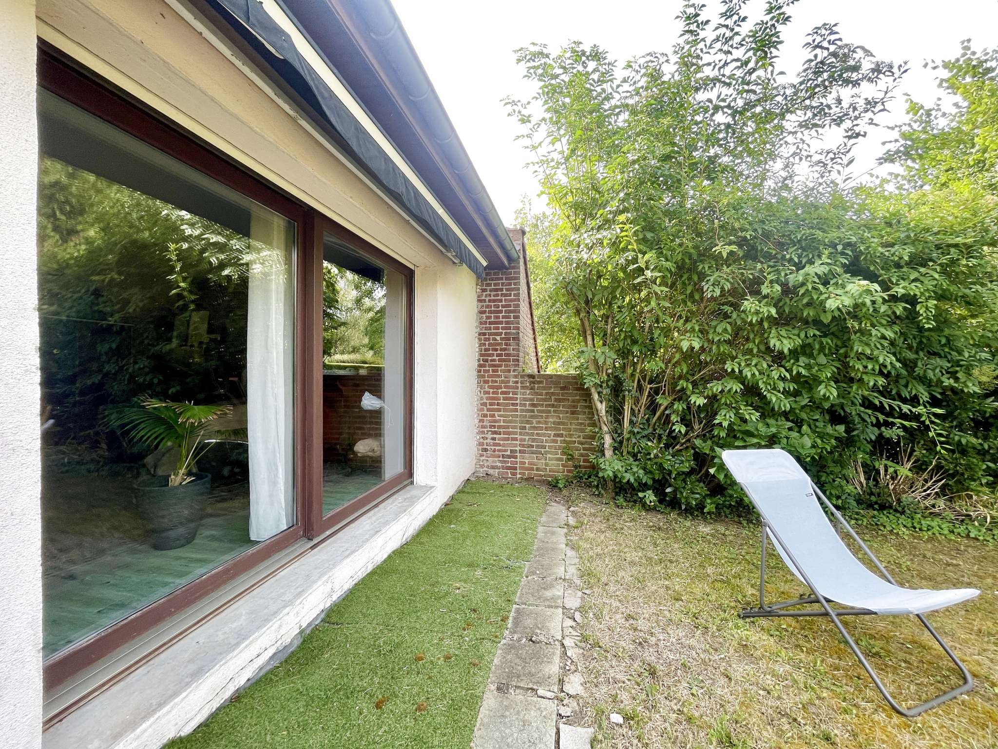ANNAY - Maison 5 chambres - semi plain pied- jardin - sous-sol - garage