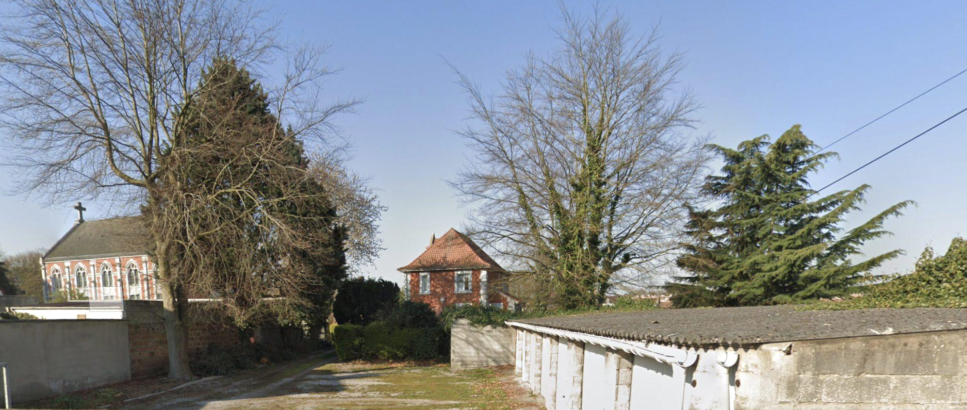 Esemble immobilier sur 1976m2